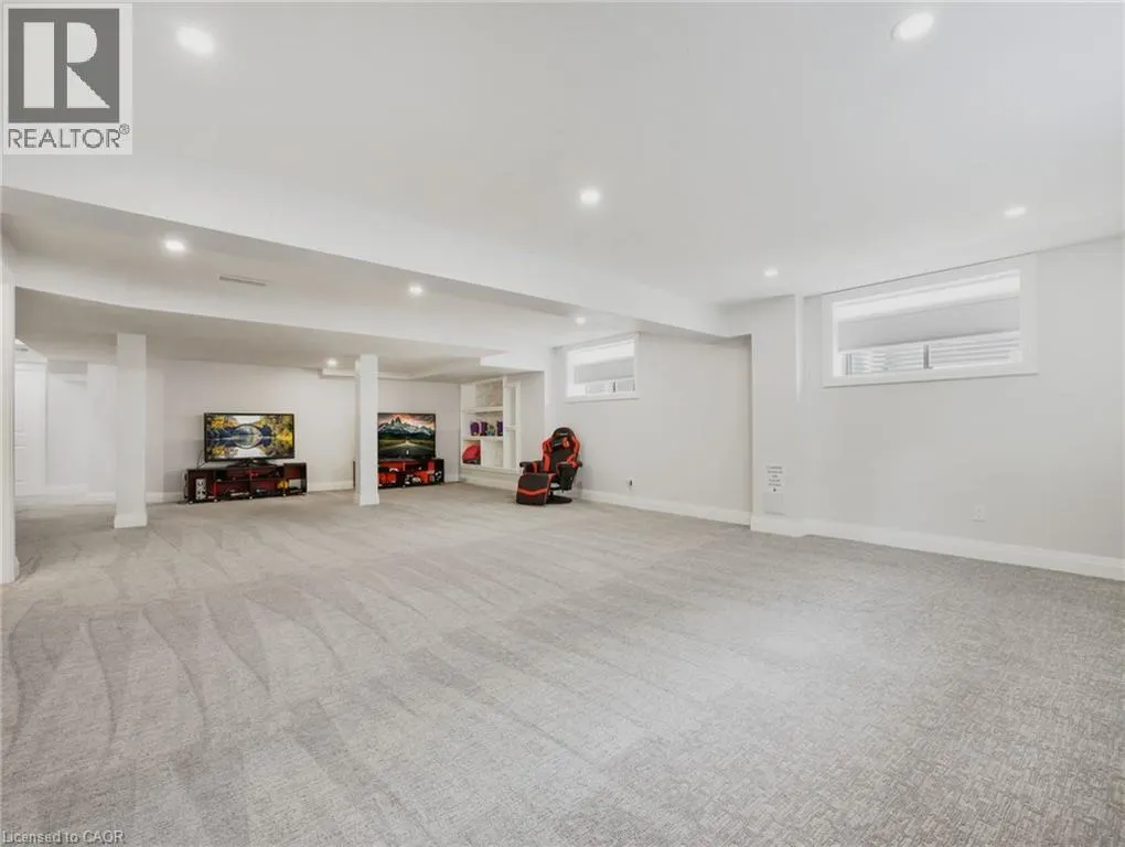75 MONARCH WOODS Drive