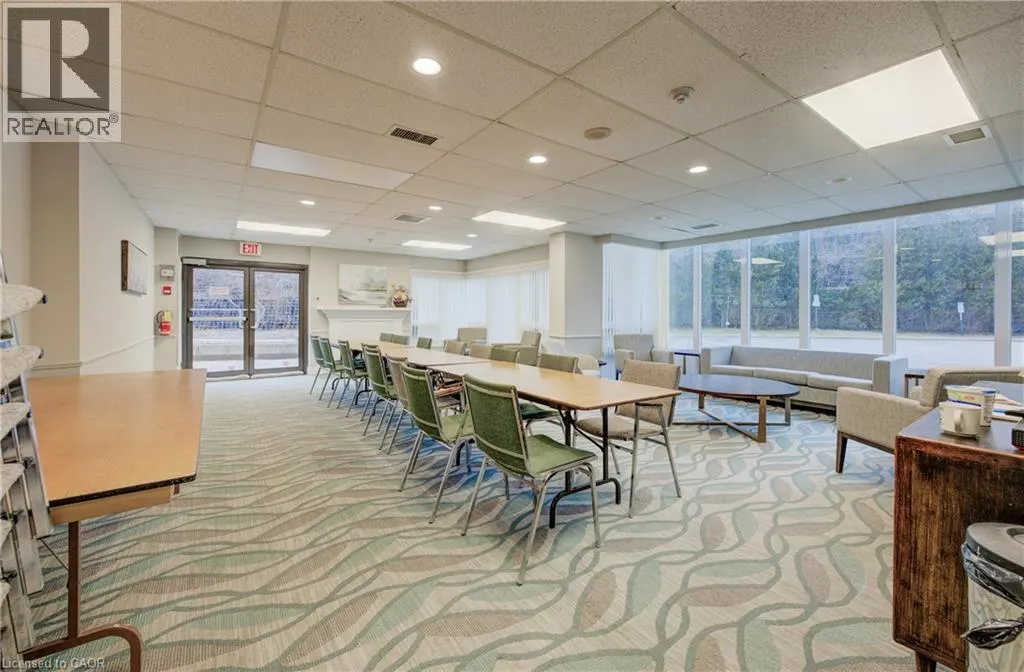237 KING Street W Unit# 901, #901