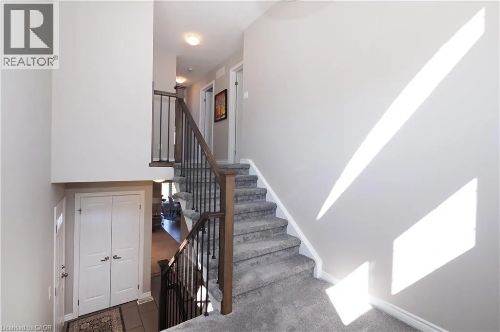 550 LANDGREN Court