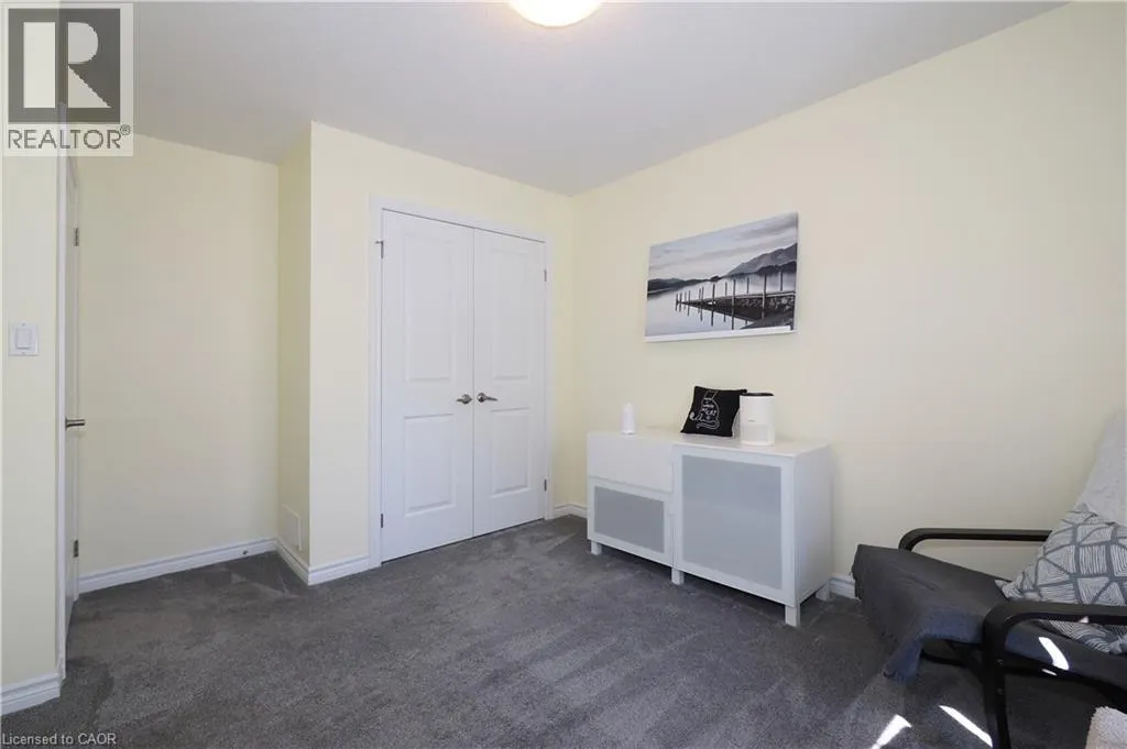 550 LANDGREN Court