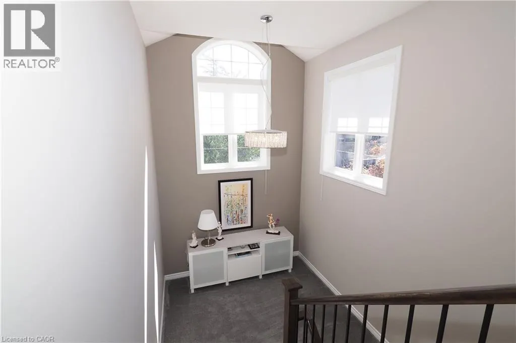 550 LANDGREN Court