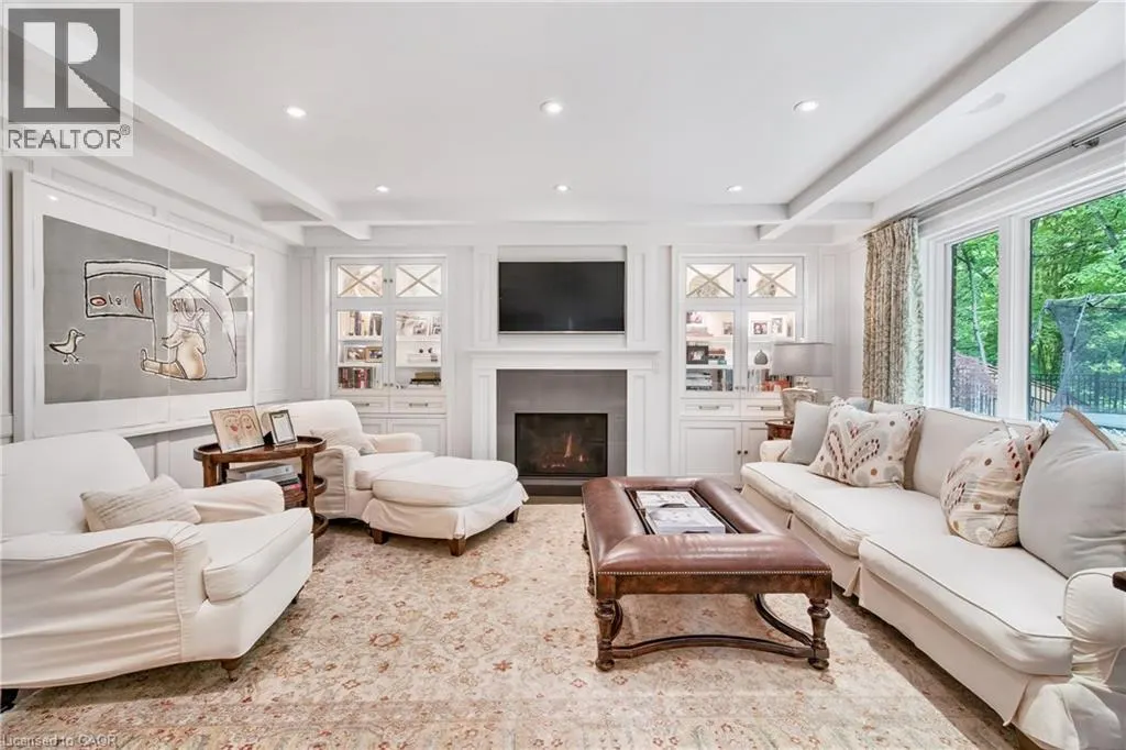 61 OAK KNOLL Drive