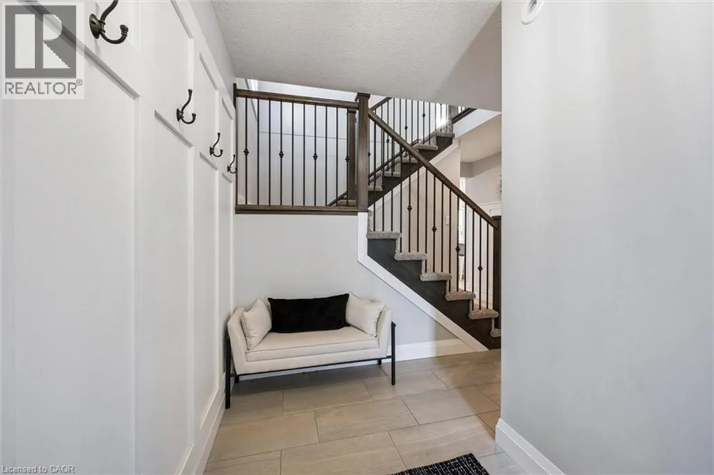 44 HALLS Drive