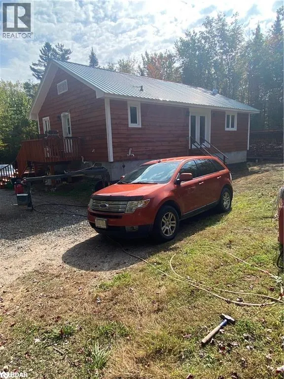 1070 VANKOUGHNET ROAD Road