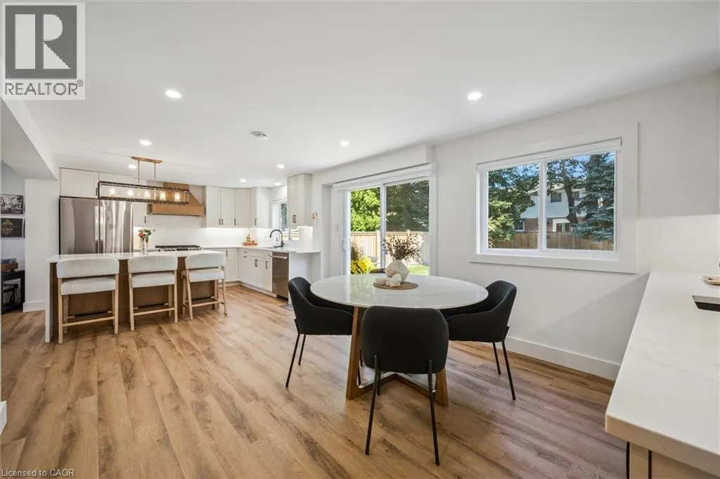 262 GRAND RIDGE Drive