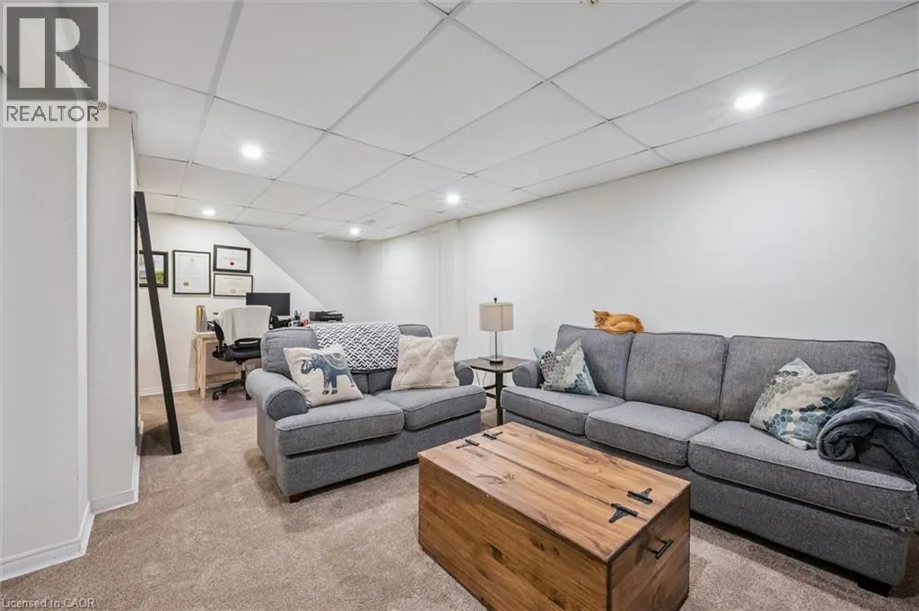 262 GRAND RIDGE Drive