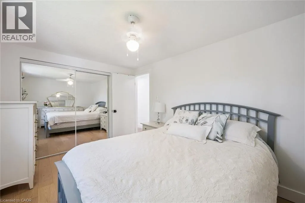 262 GRAND RIDGE Drive
