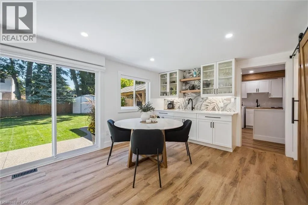 262 GRAND RIDGE Drive