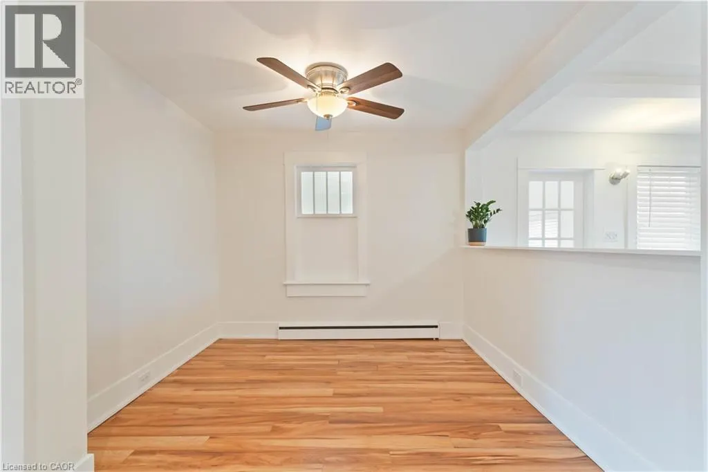 543 VINE Street