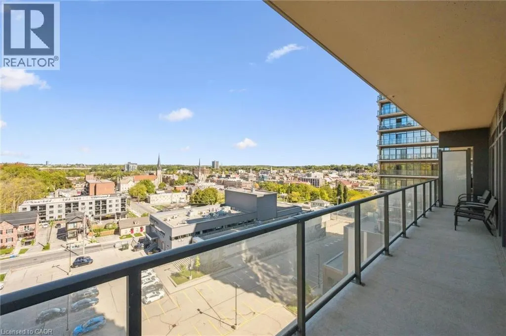 15 GLEBE Street Unit# 902, #902
