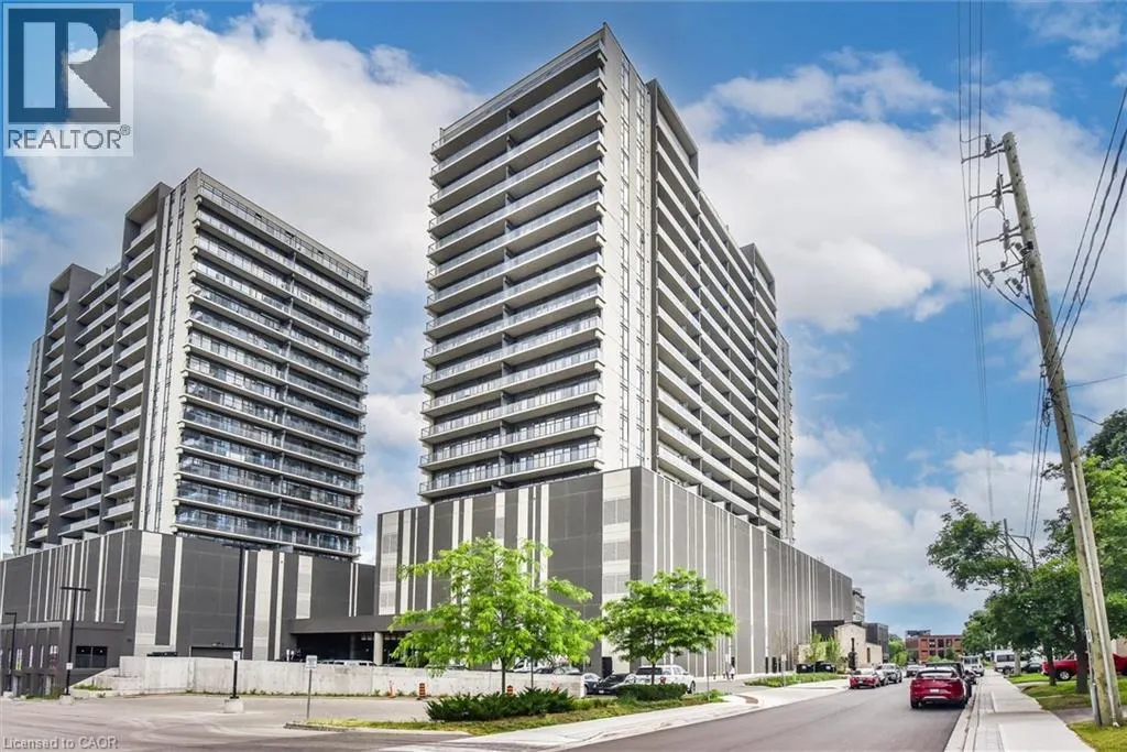 15 GLEBE Street Unit# 902, #902