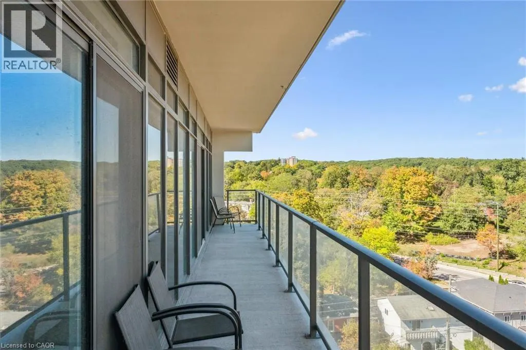 15 GLEBE Street Unit# 902, #902