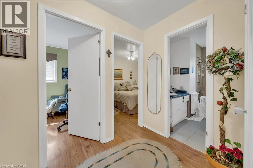13 GILSTON Parkway