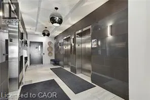 60 CHARLES Street W Unit# 3008, #3008