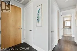 60 CHARLES Street W Unit# 3008, #3008