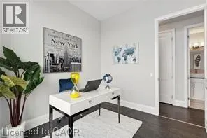 60 CHARLES Street W Unit# 3008, #3008