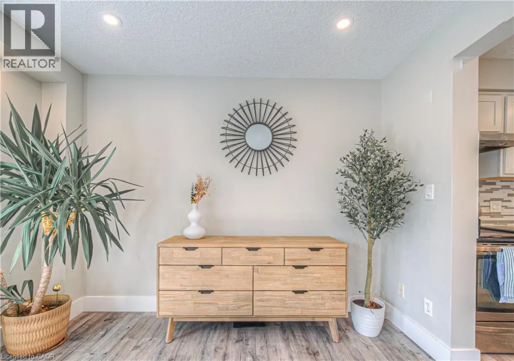 220 SIENNA Crescent