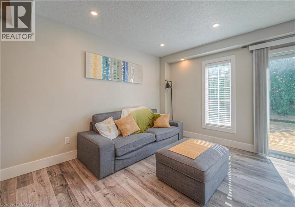220 SIENNA Crescent