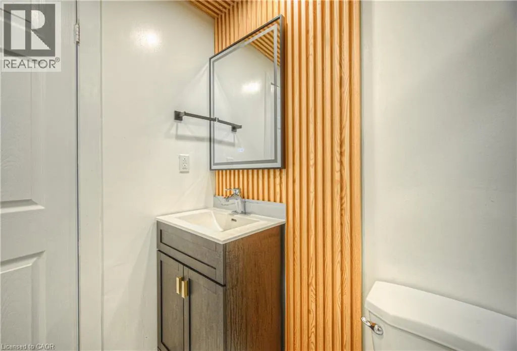 220 SIENNA Crescent