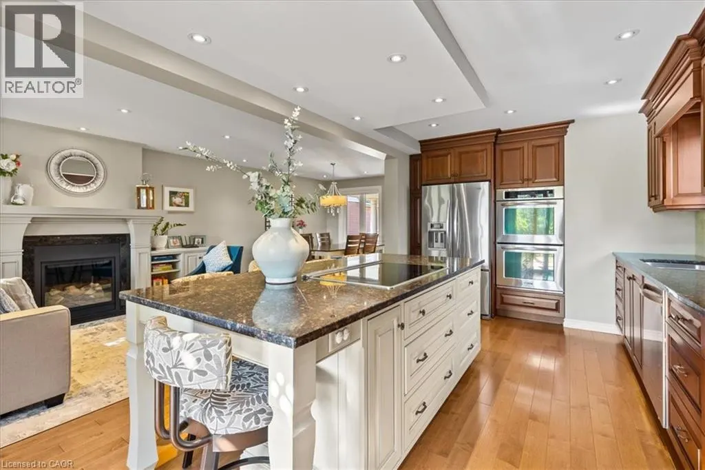 476 HIDDEN CREEK Drive
