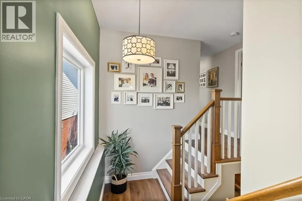 476 HIDDEN CREEK Drive