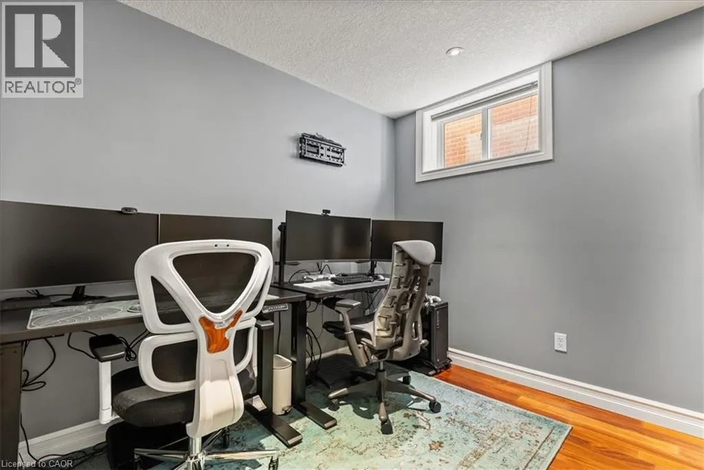 476 HIDDEN CREEK Drive