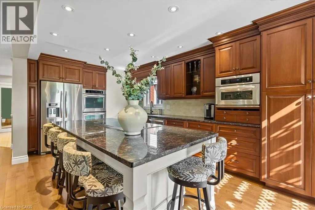 476 HIDDEN CREEK Drive