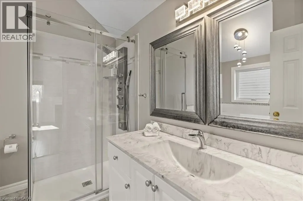 476 HIDDEN CREEK Drive