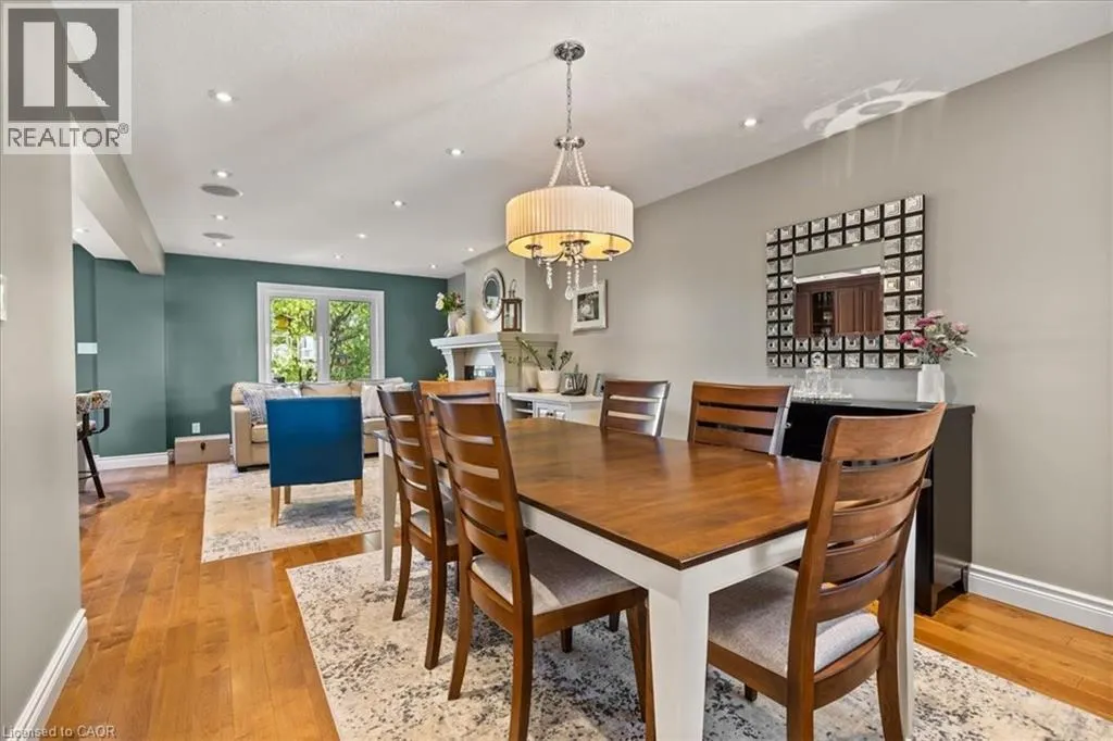 476 HIDDEN CREEK Drive