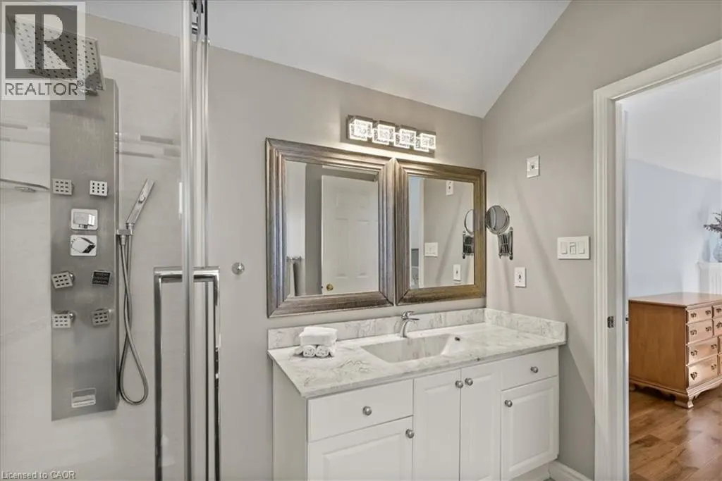 476 HIDDEN CREEK Drive