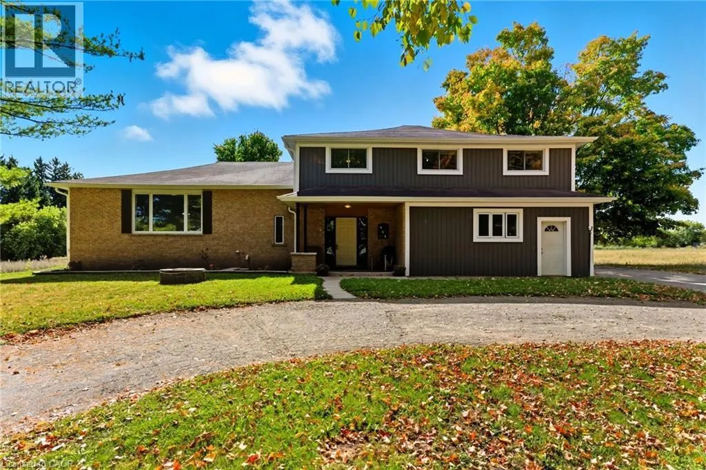 792 6TH CON RD W