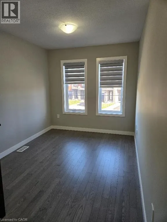 940 ROBERT FERRIE Drive