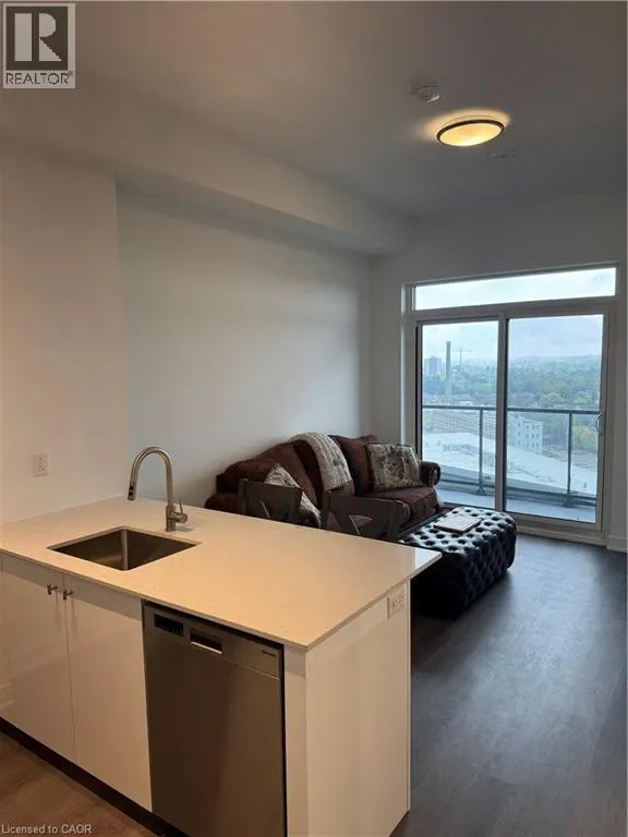 25 WELLINGTON Street Unit# 1002, #1002