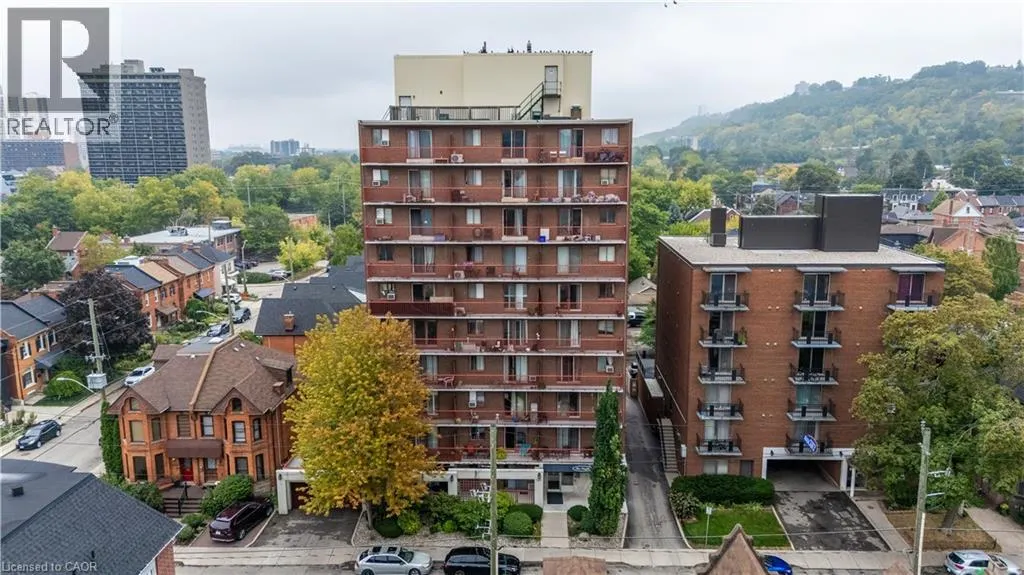 141 CATHARINE Street Unit# 204, #204