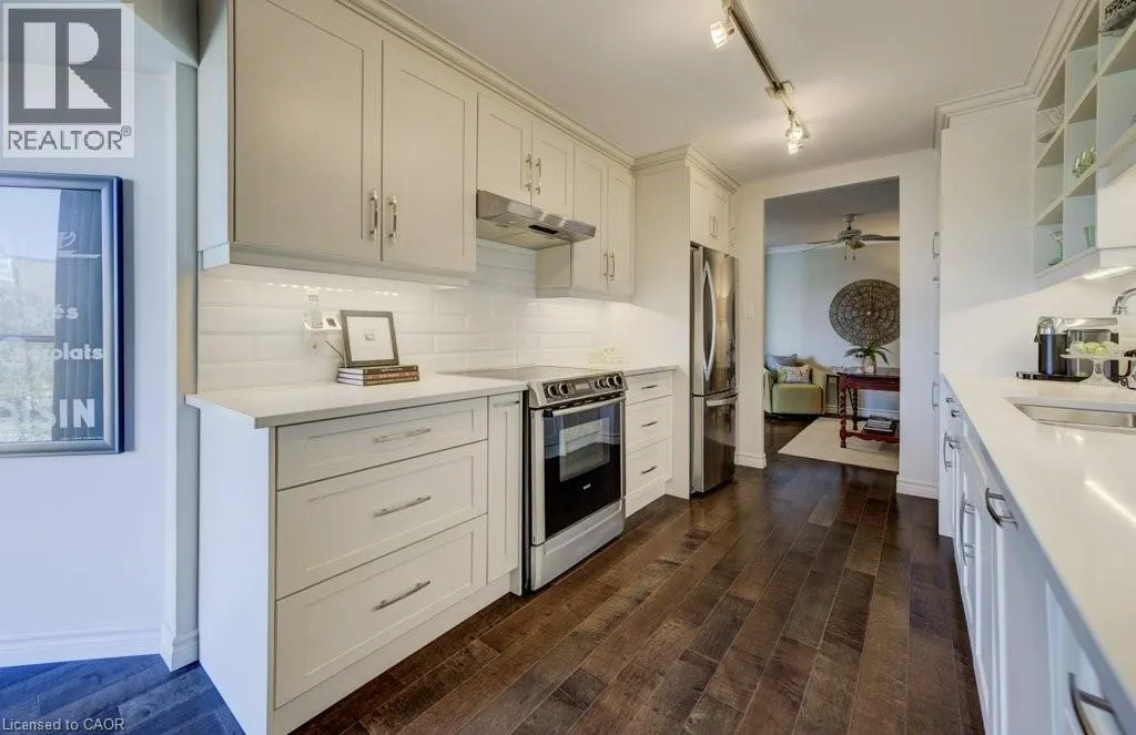265 WESTCOURT Place Unit# 505, #505