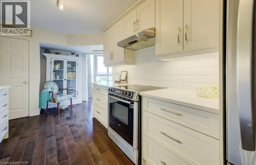 265 WESTCOURT Place Unit# 505, #505