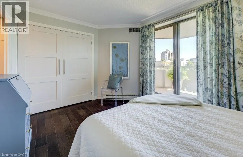 265 WESTCOURT Place Unit# 505, #505