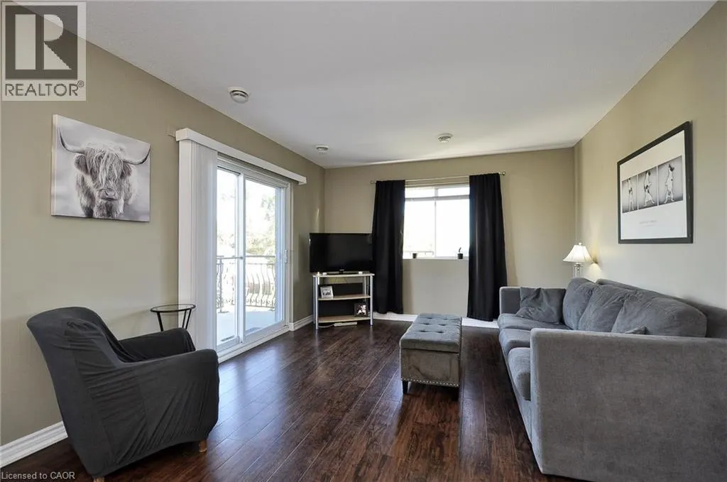 345 BRIARMEADOW Drive Unit# 302, #302