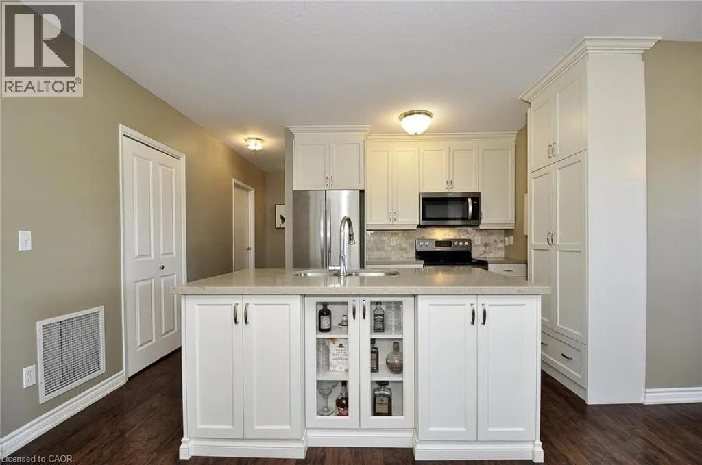 345 BRIARMEADOW Drive Unit# 302, #302