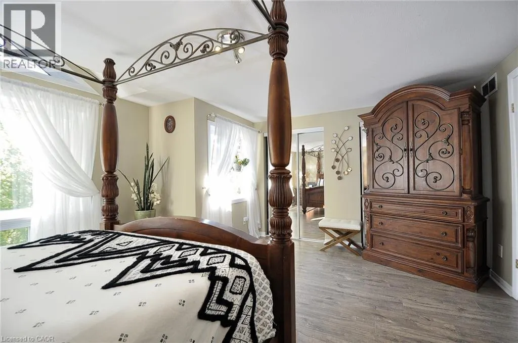 8 BRANDY Crescent