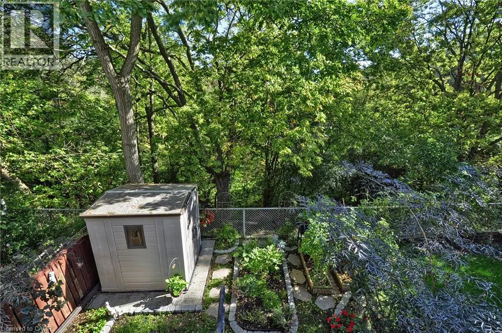 8 BRANDY Crescent