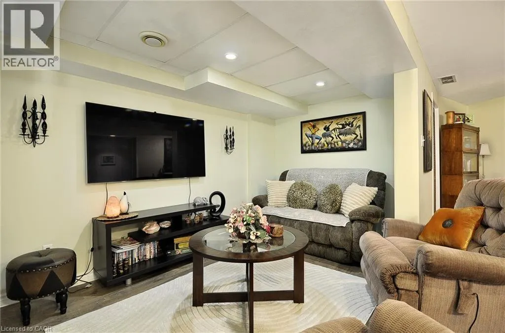 8 BRANDY Crescent