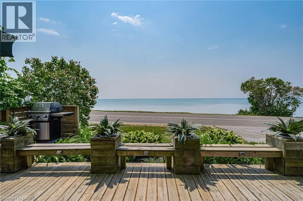 71 LAKESHORE Road