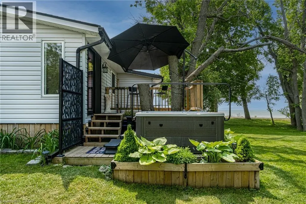 71 LAKESHORE Road