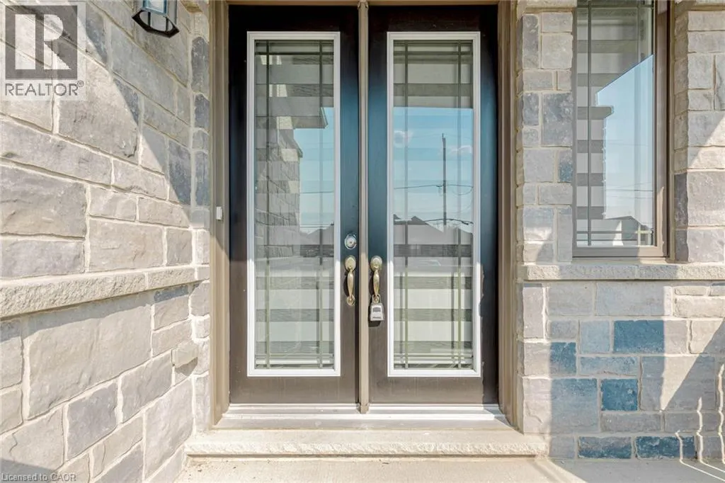 61 ELEANOR Avenue Unit# Upstairs, #Upstairs
