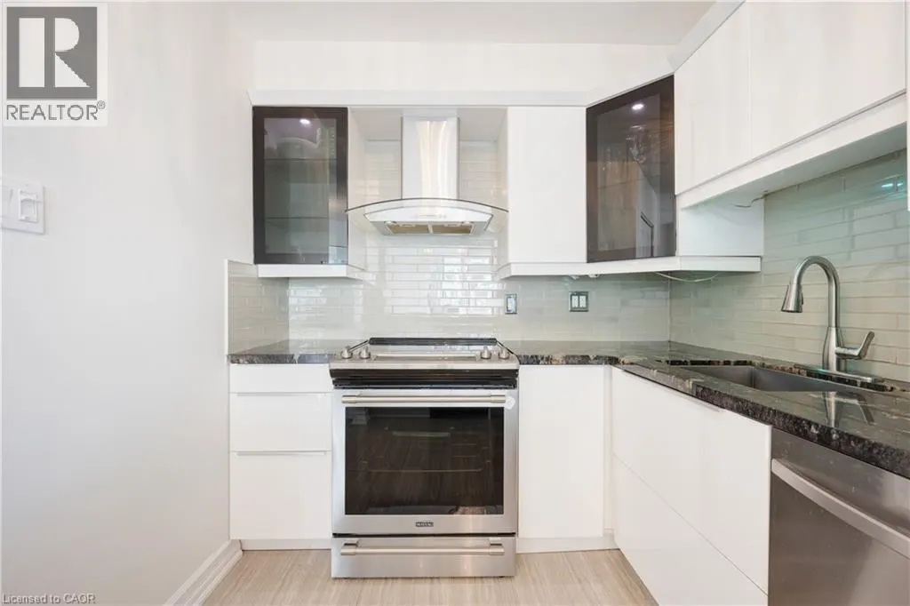 55 ELM Drive W Unit# 2204, #2204