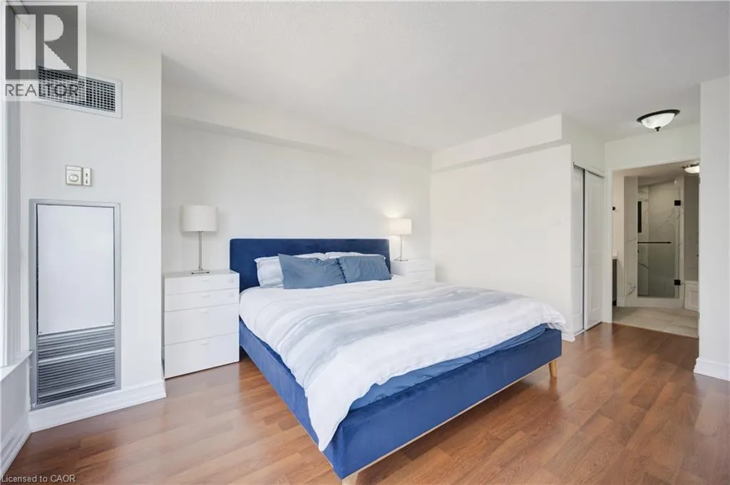 55 ELM Drive W Unit# 2204, #2204