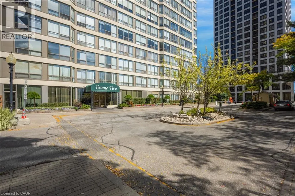 55 ELM Drive W Unit# 2204, #2204