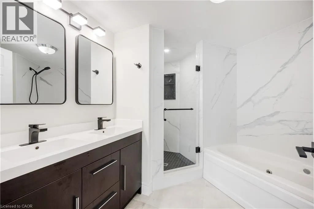 55 ELM Drive W Unit# 2204, #2204