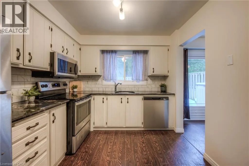 206 GREEN VALLEY Drive Unit# 7, #7